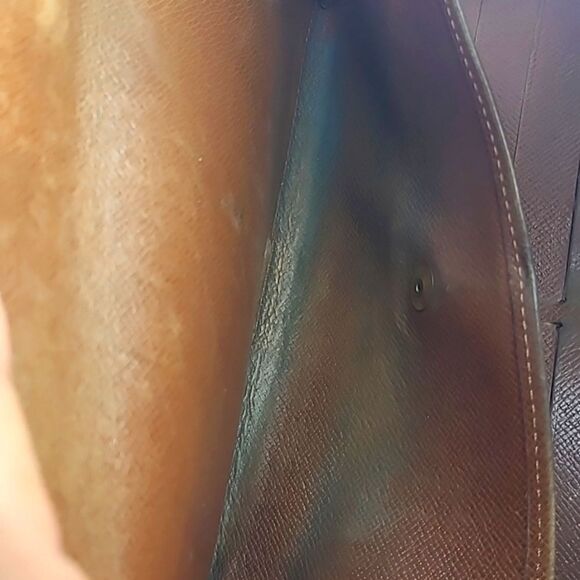 Authentic Louis Vuitton Monogram International Wallet - Picture 8 of 10